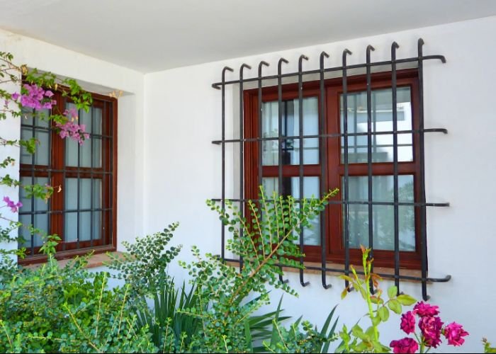 Rejas y protección metálica